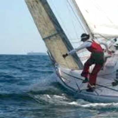 The dream of single-handed sailors in transoceanic races